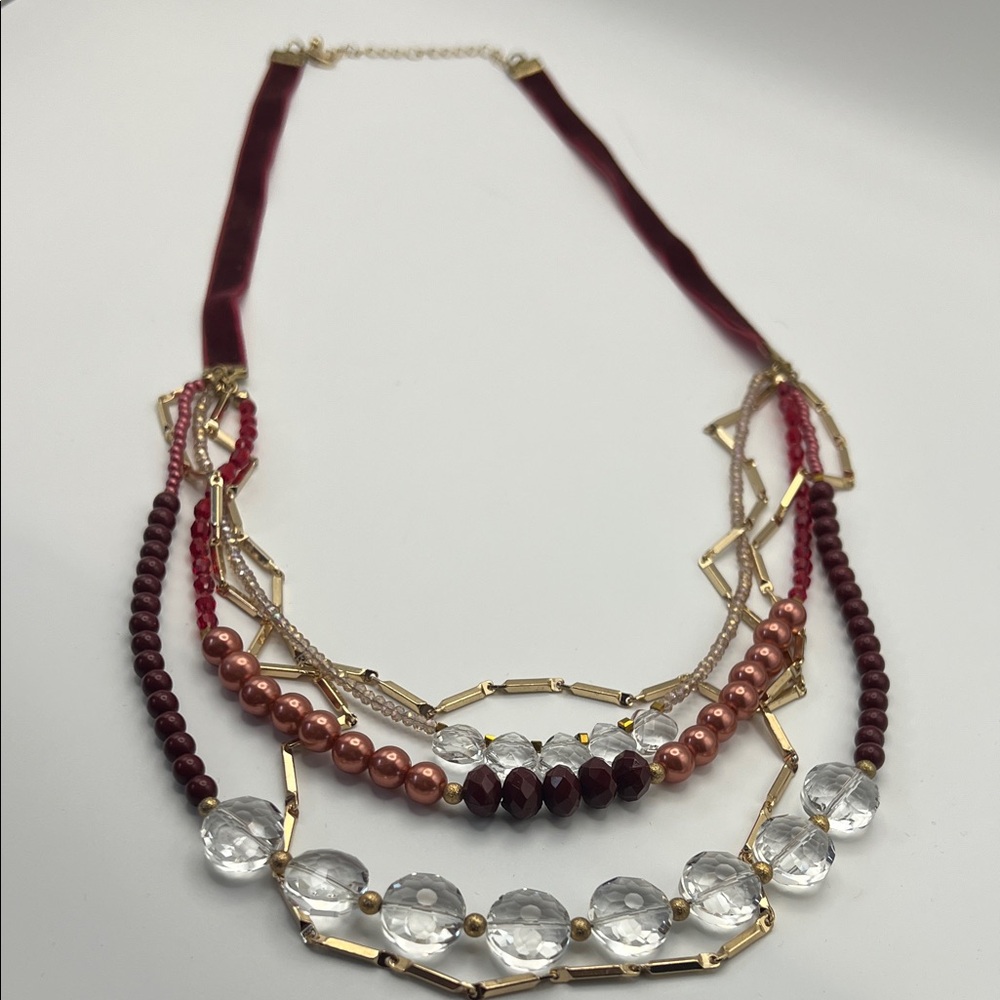 Vintage - Elegant Multi-Strand Necklace - Intricate multi-layered design